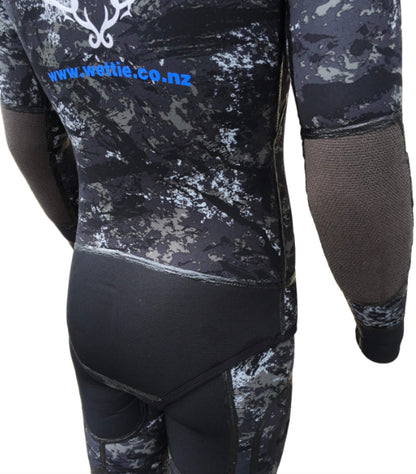 WETTIE COMMERCIAL 7MM WETSUIT